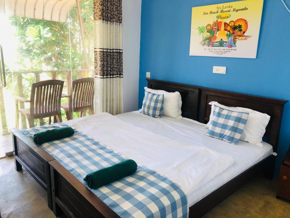 Sea Beach Resort Negombo Esterno foto