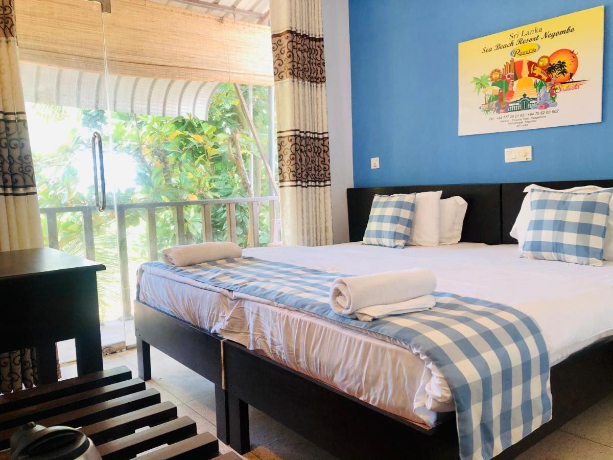 Sea Beach Resort Negombo Esterno foto