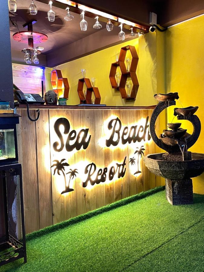 Sea Beach Resort Negombo Esterno foto